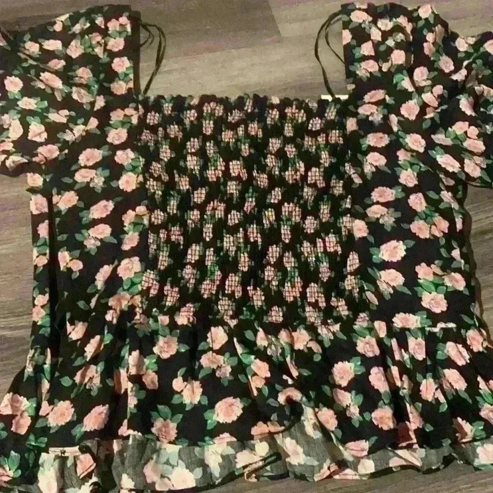 Zara gorgeous tank top - Picture 3 of 4